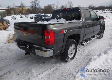 2011 Chevrolet Silverado 1500 Lt z USA, uszkodzony, nr VIN 3GCPKSE32BG268652